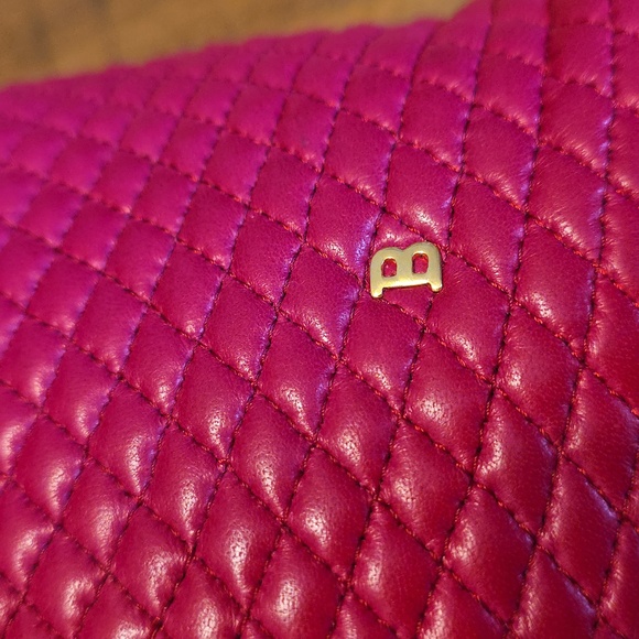 Bally Vintage Fuschia Lambskin Quilted Shoulder Bag with Gold Chain Vintage - Picture 9 of 16